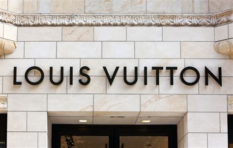 did louis vuitton go to school|where did louis vuitton live.